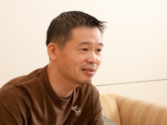 ina003.jpg